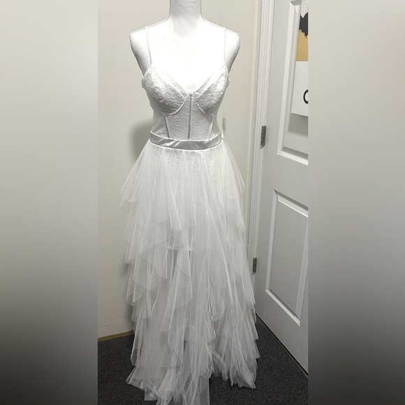 Windsor Bride/Las Vegas wedding /Bachelorette lace corset ruffled tulle dress - Picture 2 of 7